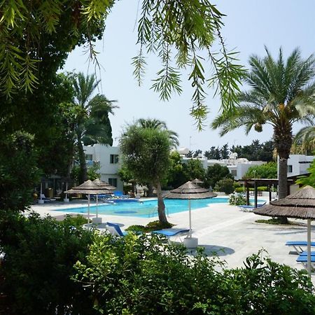 Paphos Gardens, Near Beach Exterior photo